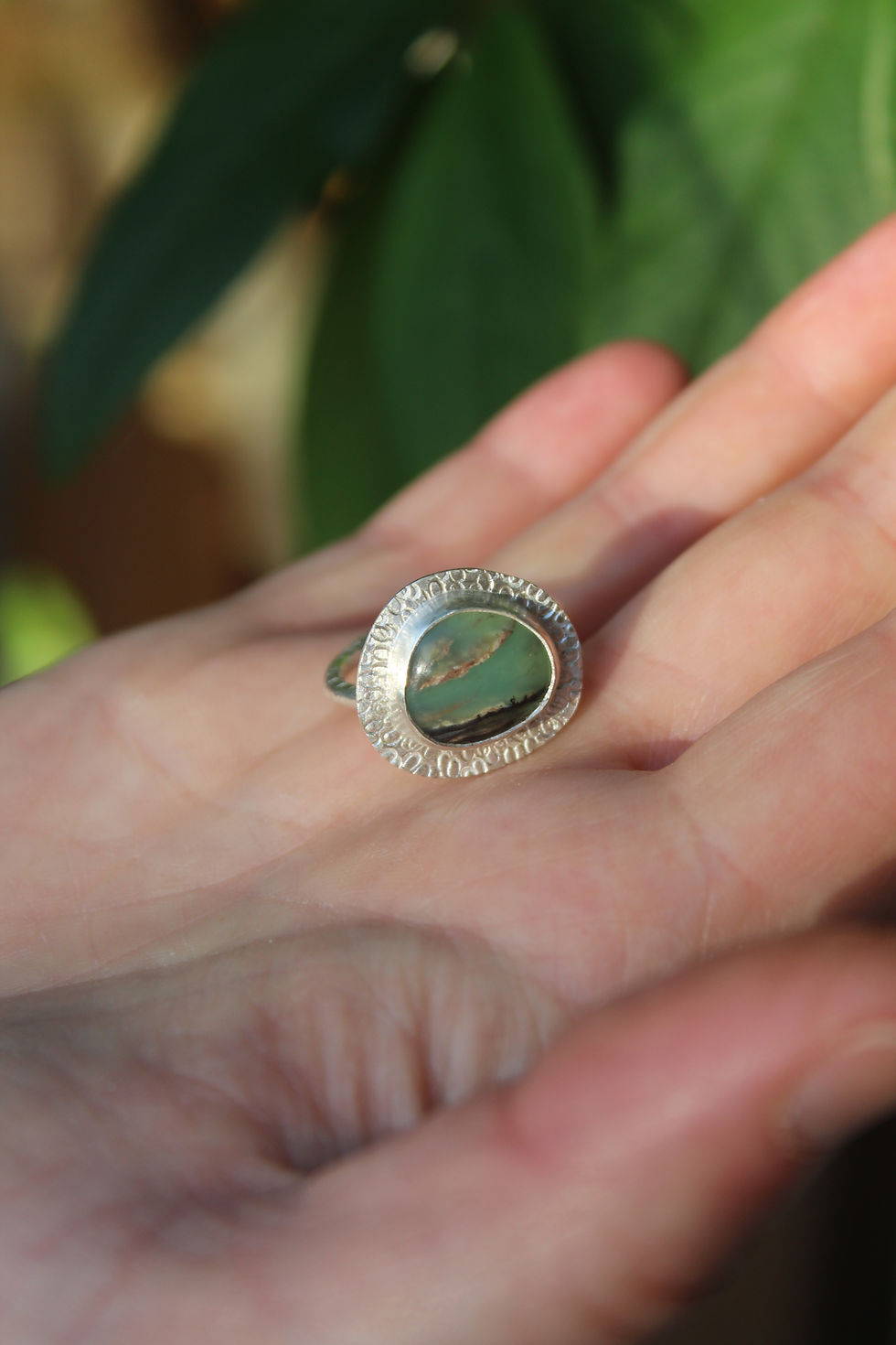 Thumbnail: PERUVIAN OPAL SILVER RING.