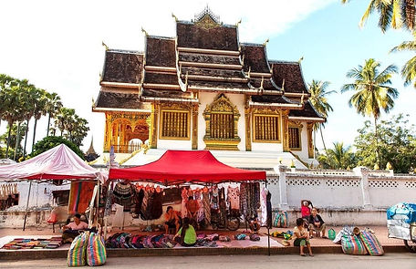 luang prabang by thailandeevasion