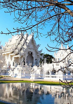 White temple Chiang Rai By Thailande Evasion