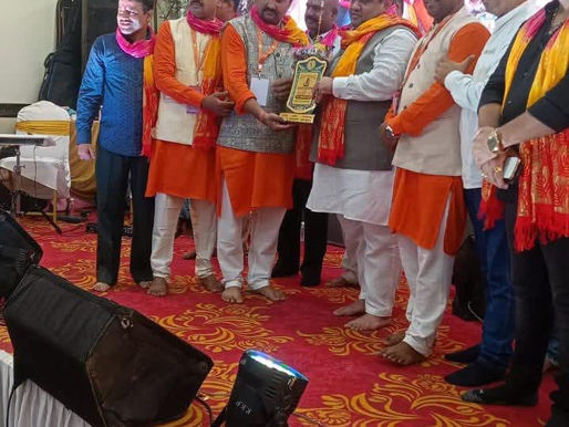 दहीसर (पू.) येथे श्रीकृष्ण जन्म महोत्सव 2025 ✨
कामगार नेते अभिजीत राणे यांचा सन्मान!