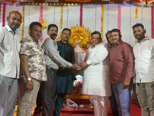 बृहन्मुंबई महानगरपालिका पी दक्षिण वार्डच्या श्री सत्यनारायण पूजेचे घेतले दर्शन