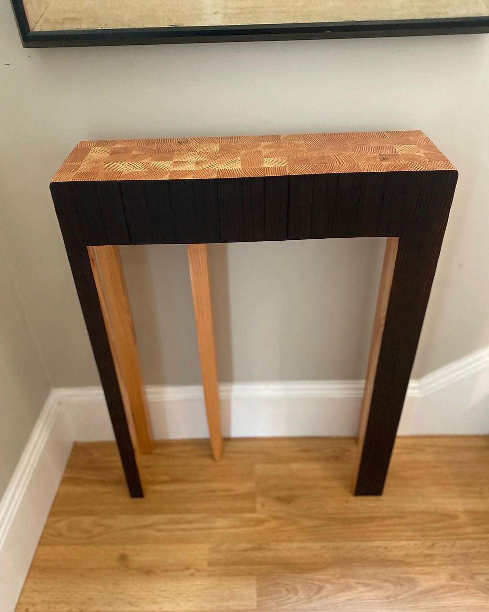 Thumbnail: EntryTable D-Fir