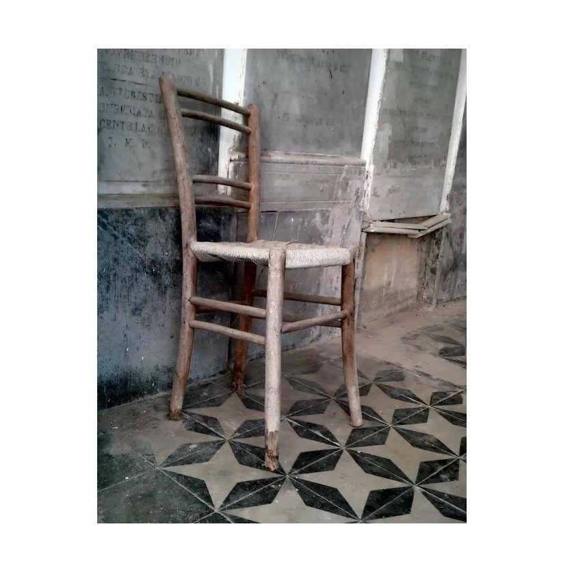 #atlasobscura #decay #abandoned #urbex #urbex_supreme #jj–urbex #luoghiabbandonati #abandonedplaces #welcometoneverland #urbanexploration #architecturalphotography #architecture_hunter #abandonedhearth #urbexitalia #urbexitaly #sombrexplore #architecture #artofvisual #forgotten #abandonedworld