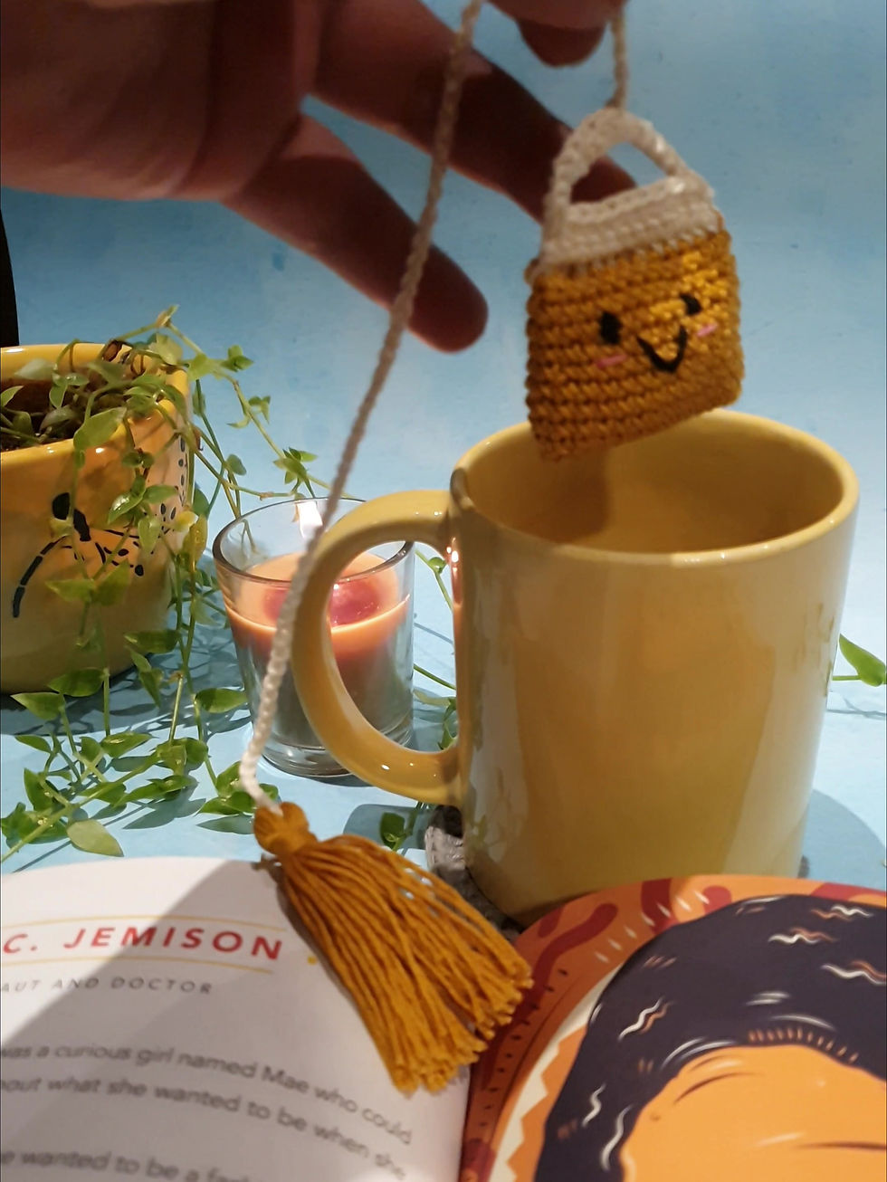 Thumbnail: Tea bag bookmark