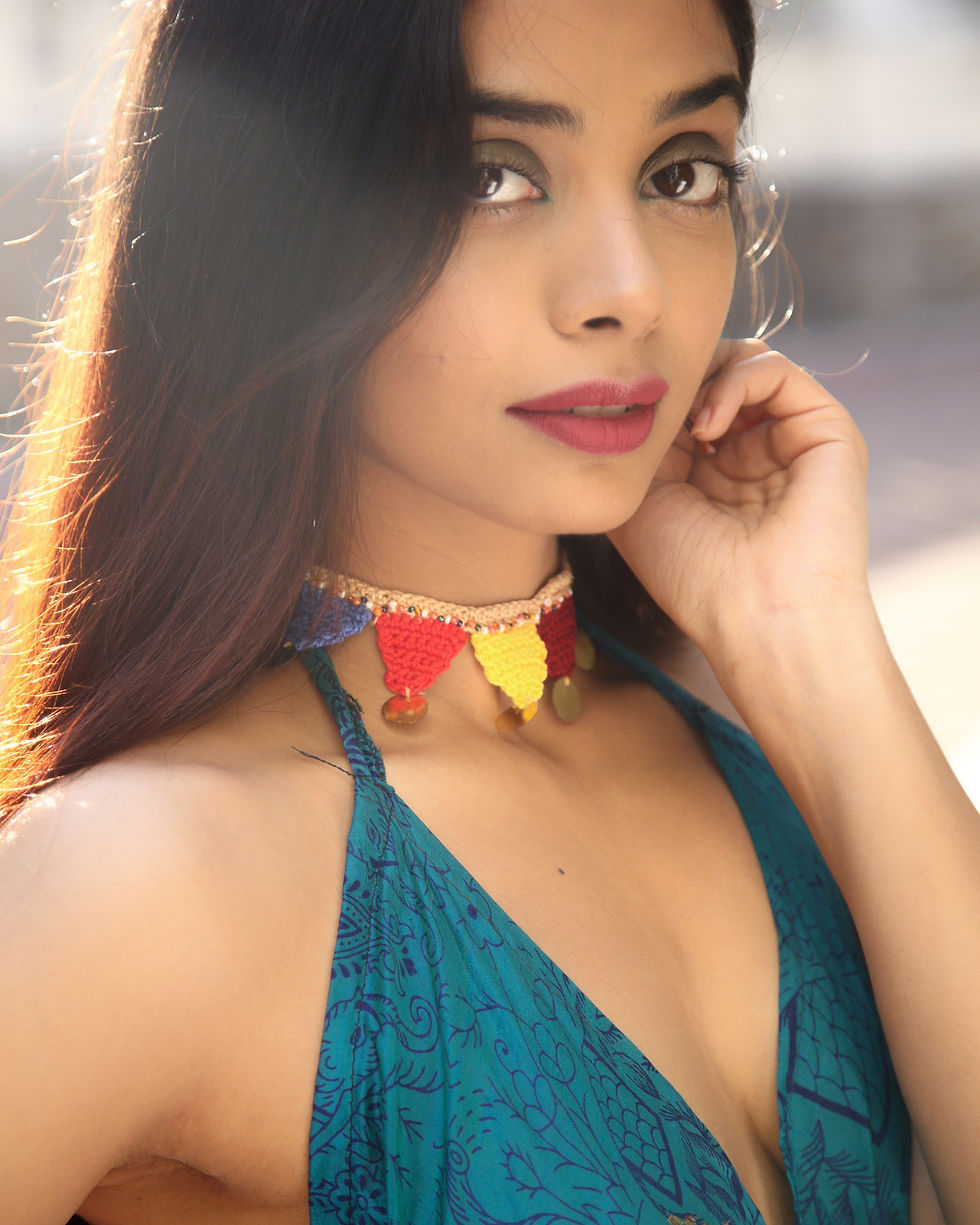 Thumbnail: Carnival Choker