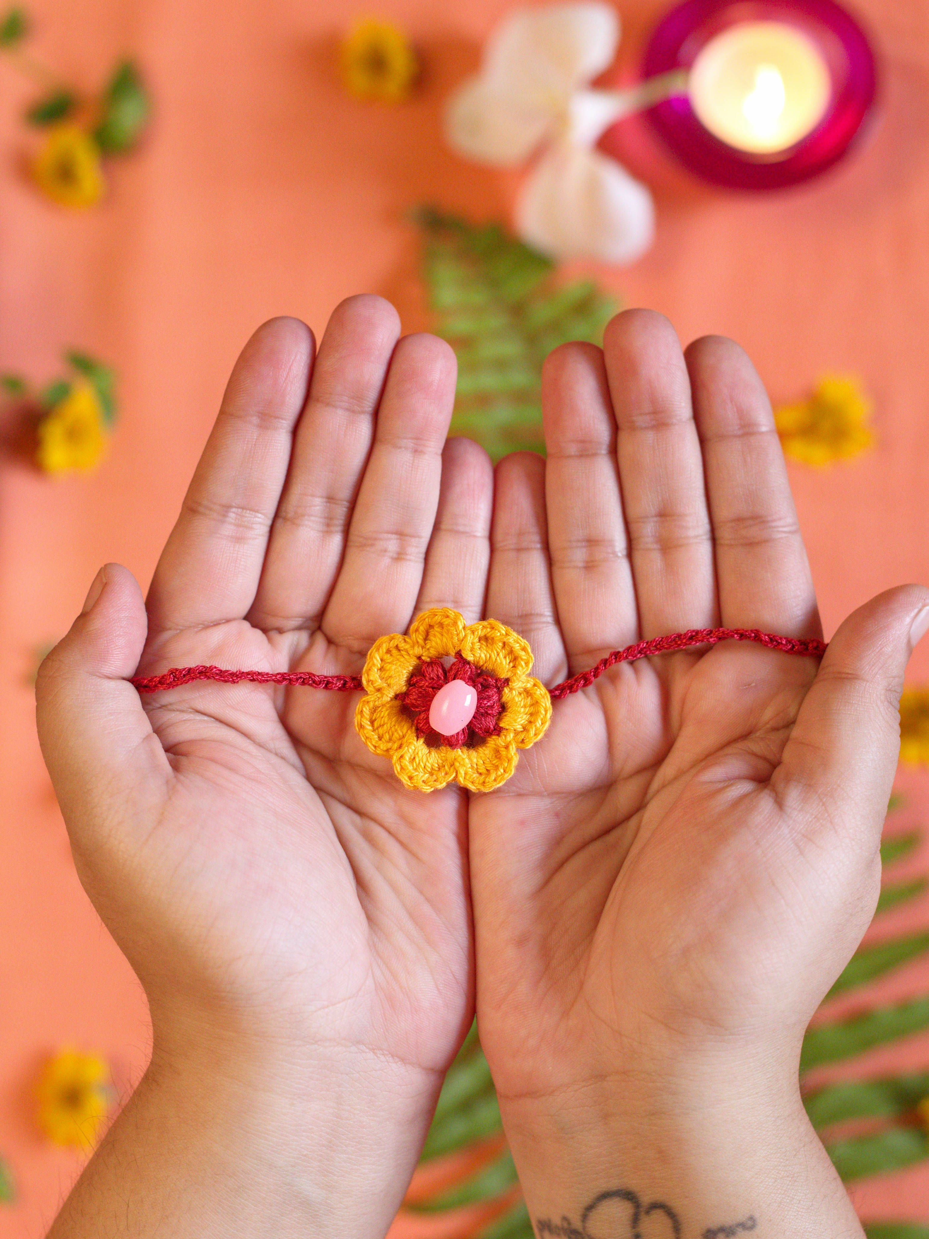 नर्गिस Crocheted Rakhi