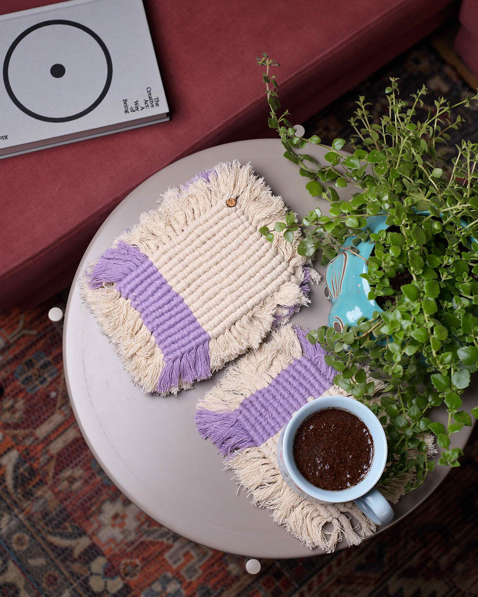 Thumbnail: Thistle macrame coasters