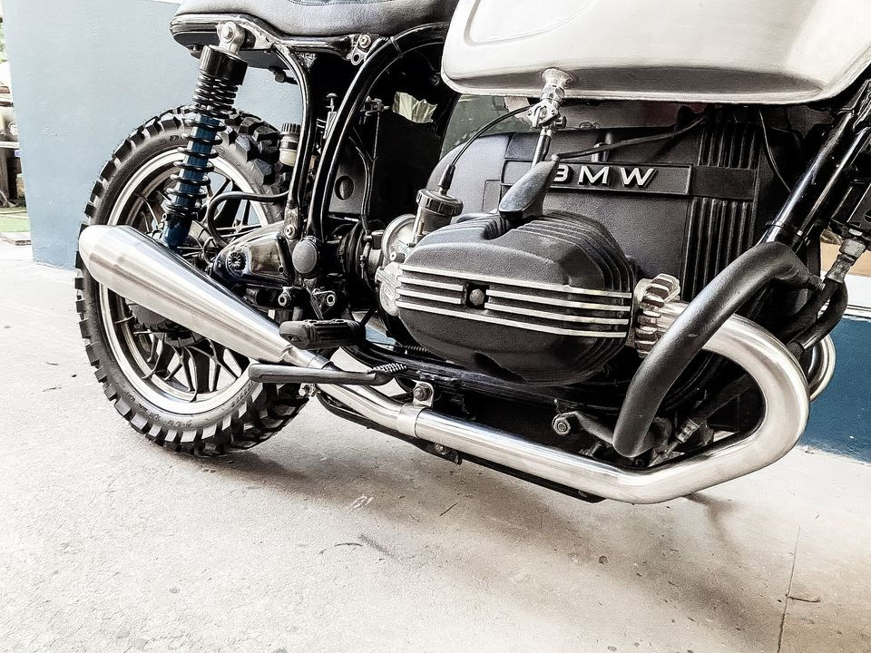 サムネイル： BMW製デュアルショックエキゾースト（BME005）