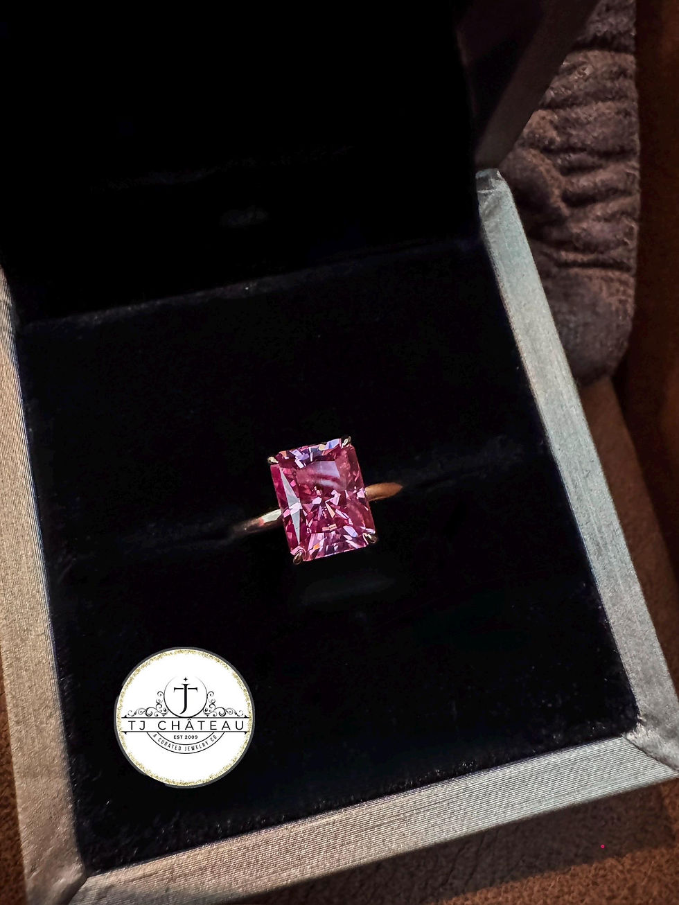 Thumbnail: Magenta Rose Moissanite Pink Diamond Statement Ring, 3 ct Radiant Cut Gemstone