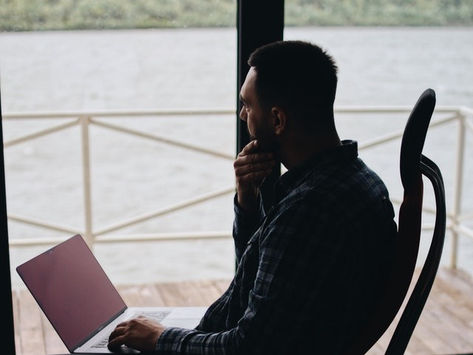 Zajmowanie stanowiska przywódczego nie czyni liderem.
