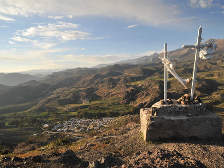 Cruces de Mayo en Belén: Festividad a las protectoras desde las alturas del pueblo