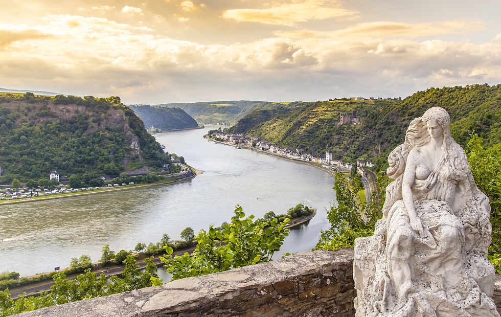 Loreley figure and Rhine valley  Landscape Pop view sankt Goarshausen Germany.jpg