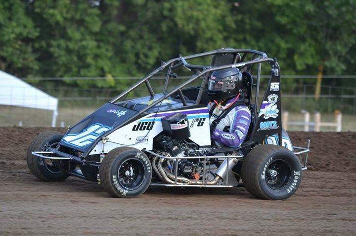 Frank Galusha Scores Outlaw Non-Wing Preliminary Triumph after Late-Race Incident at Show-Me Showdow