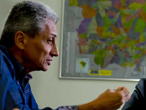 Na corrida pela AMM, Léo deve ser "atropelado" por Neurilan.