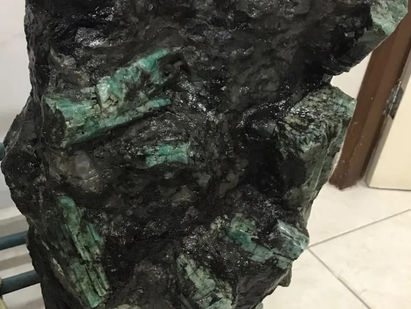 Vitória brasileira! Justiça dos Estados Unidos determinou a devolução da Esmeralda Bahia, a maior pedra de esmeralda do mundo de R$ 5 bilhões, encontrada em jazida no Nordeste brasileiro