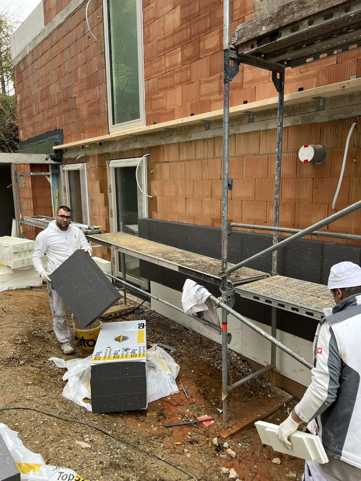 Ausführung des StoTherm Vario Wärmedämmverbundsystems am Mehrgenerationenhaus