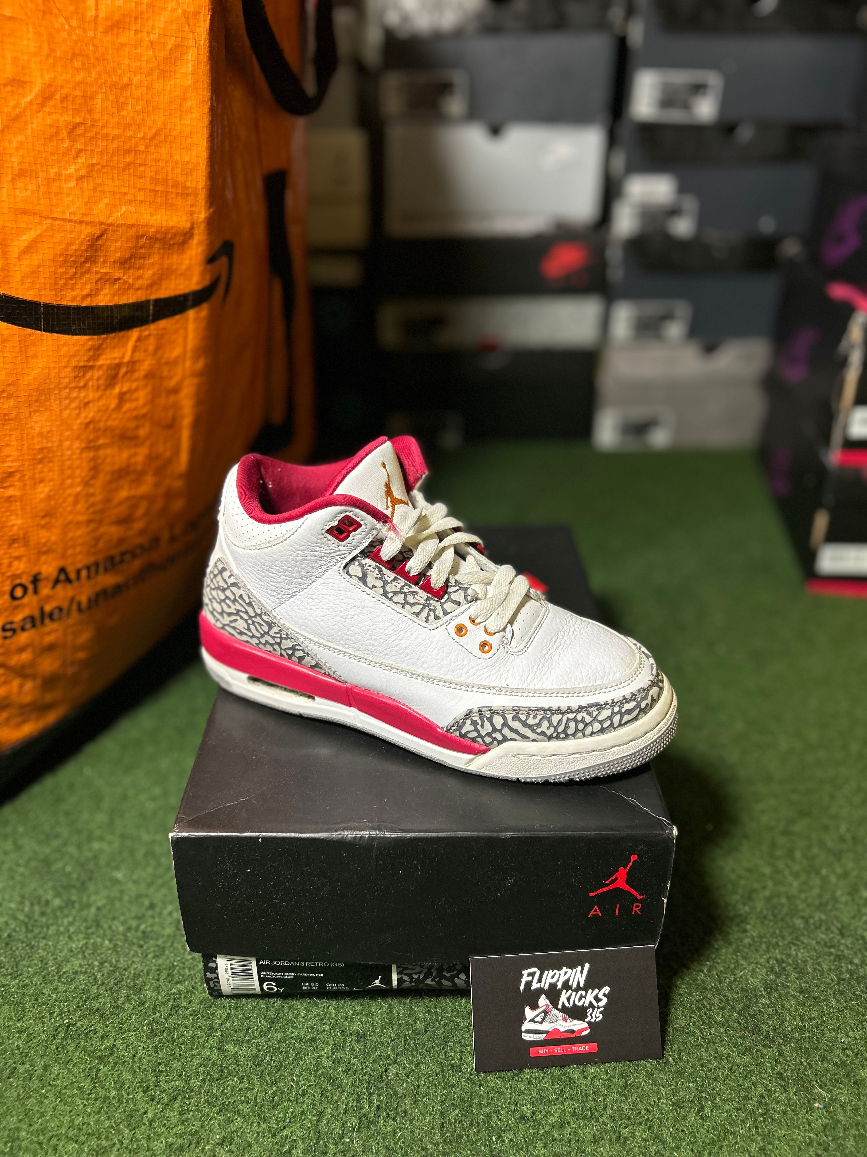 Jordan “ Cardinal Red “ 3’s (Size 6Y) 
