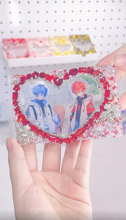 Kiyoaiアクリルカードケース使用イメージ