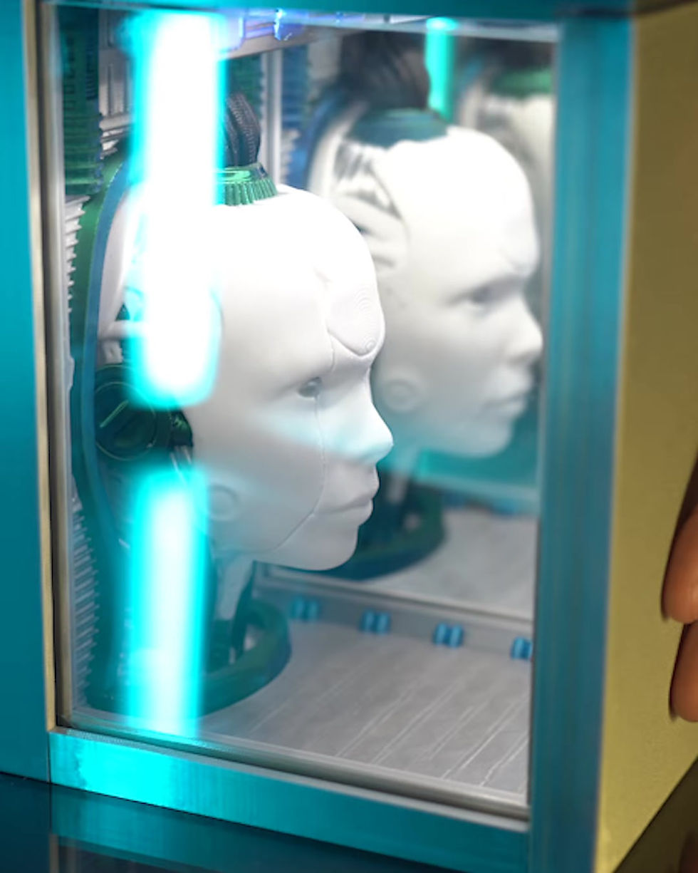 Thumbnail: Android Factory