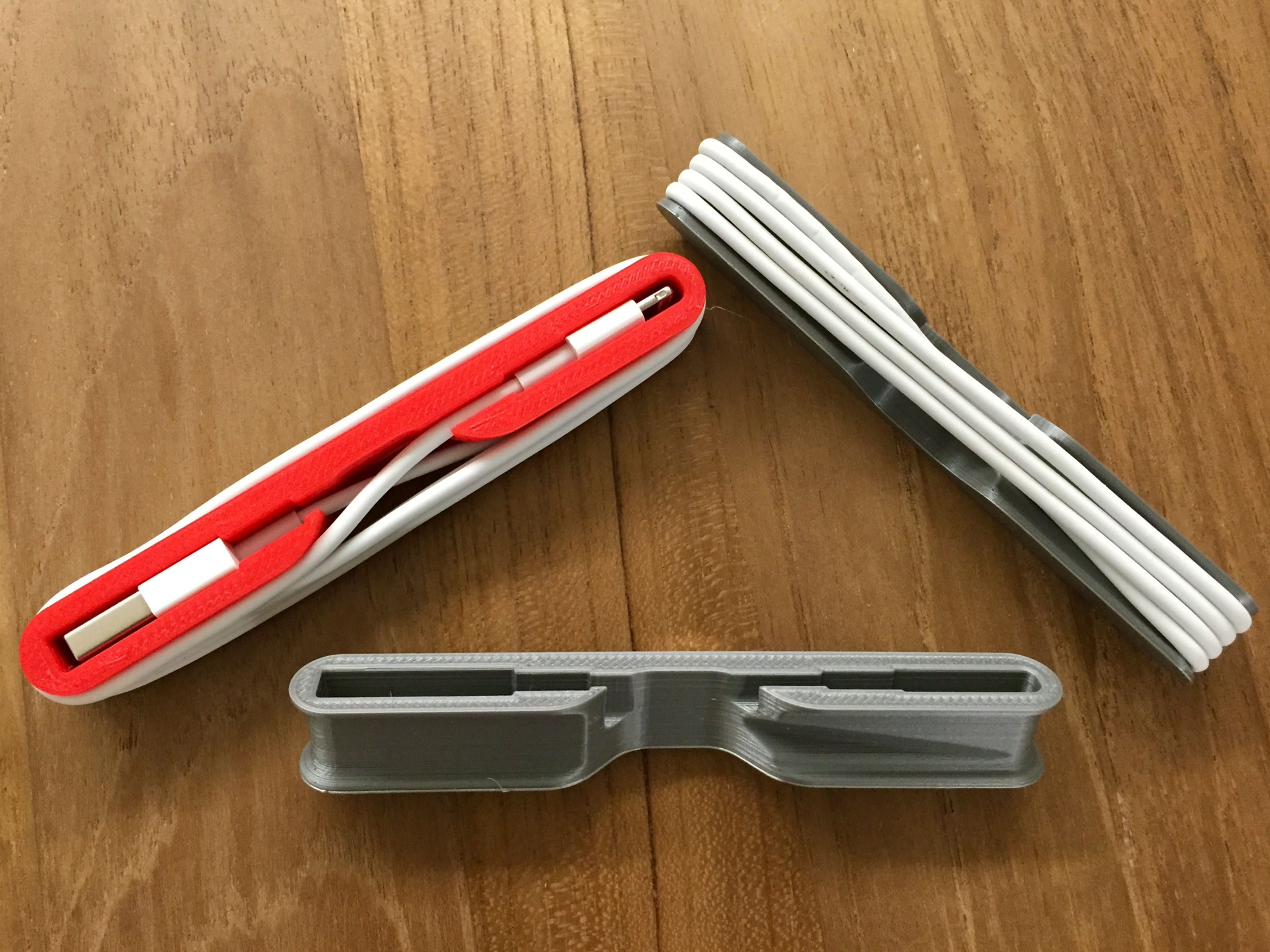 iPhone Lightning Cable Tie