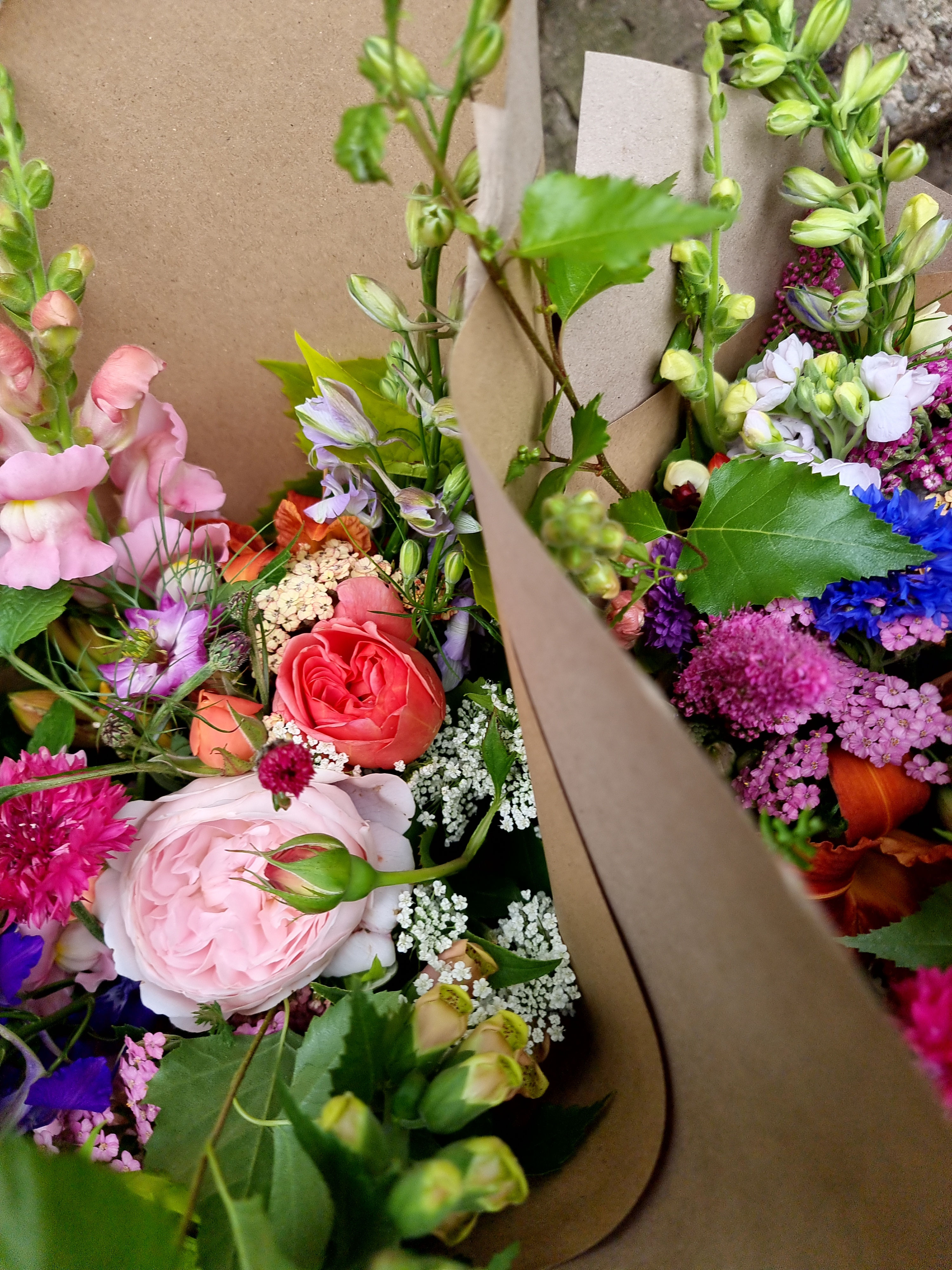 Seasonal, flower bunches, collection only