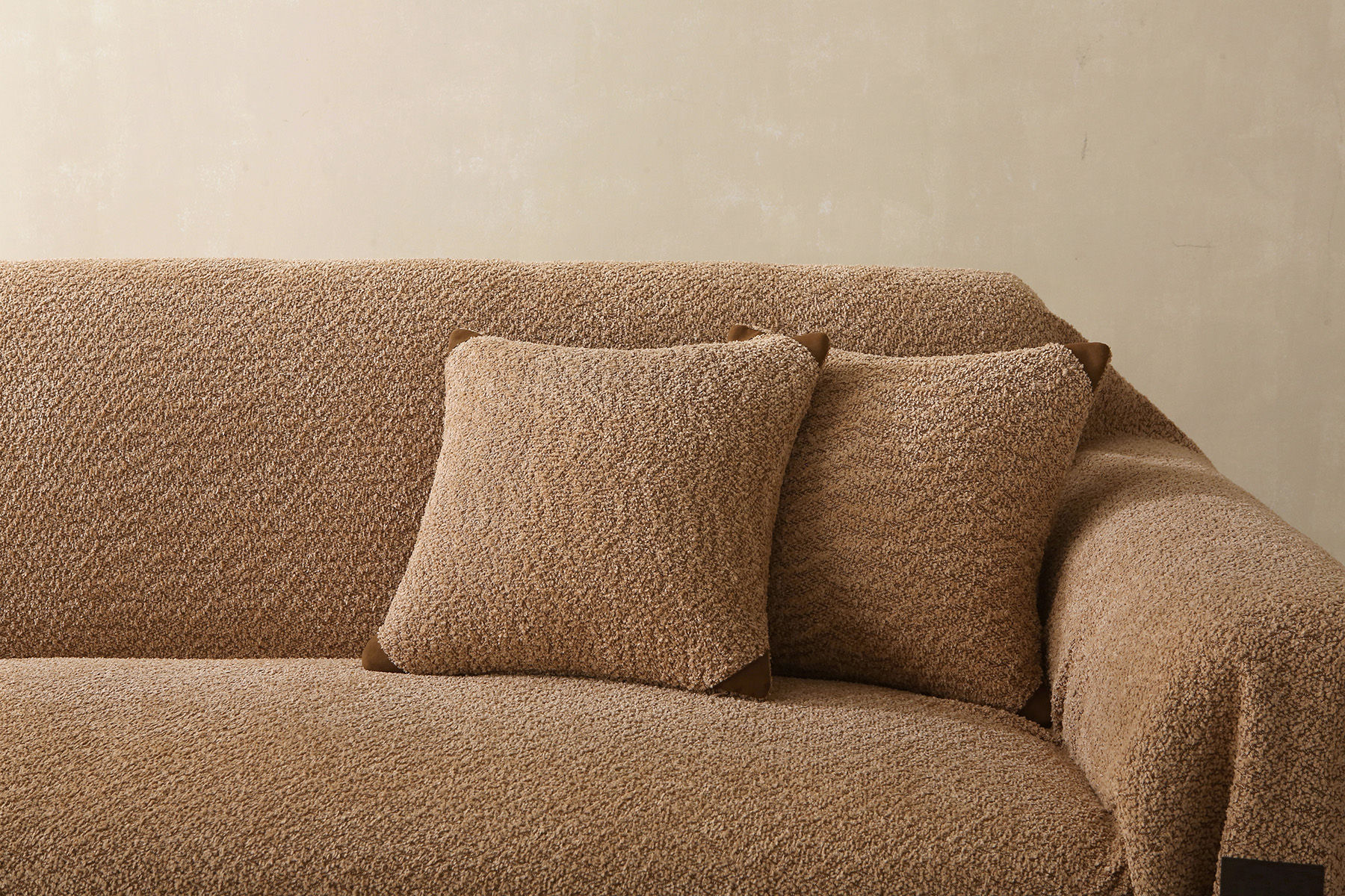 Μαξιλαροθήκη Lamb Plus Art 8832 42×42 Άμμου BEAUTY HOME