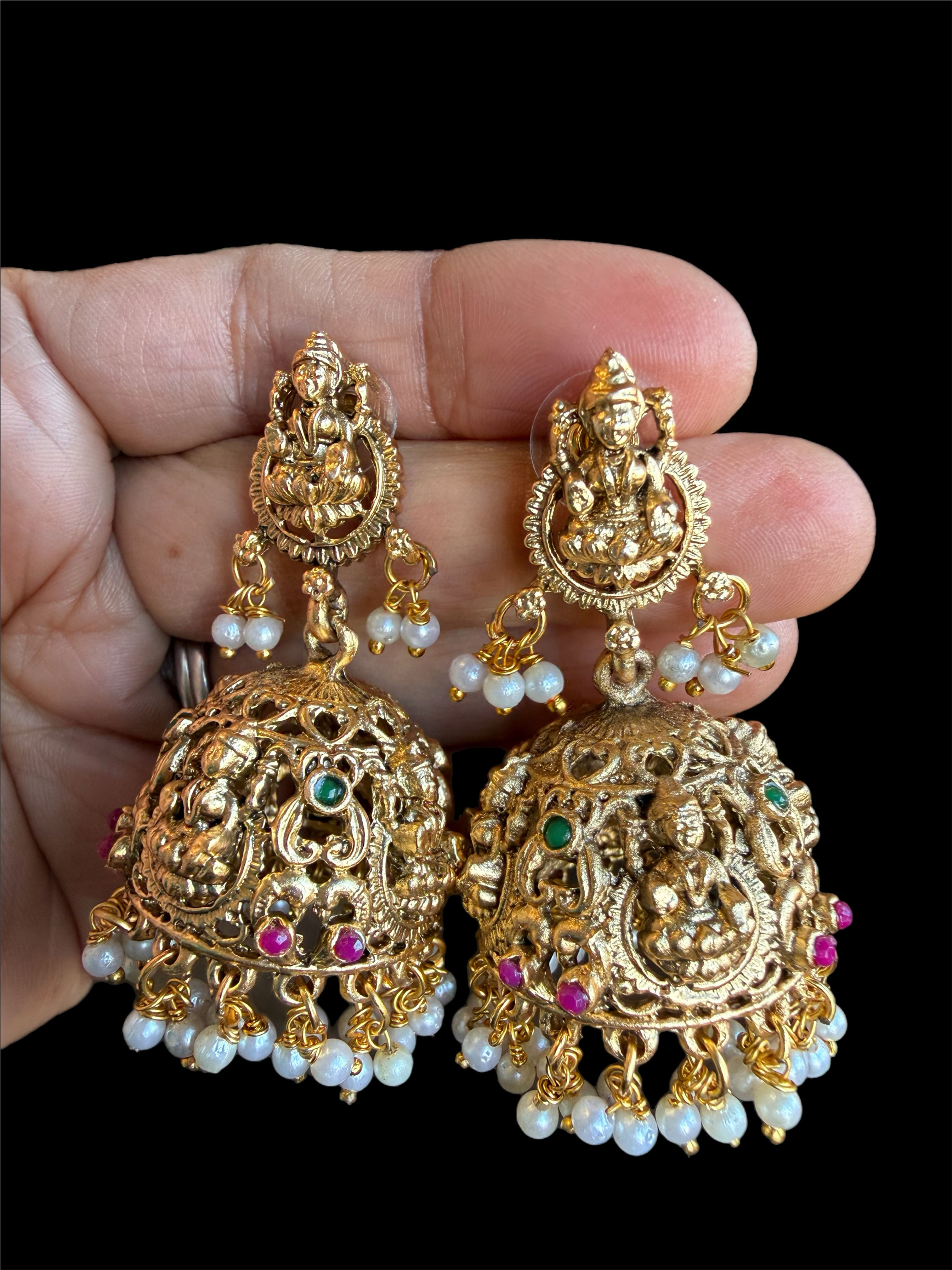 Gorgeous Green-Pink Matte Gold Polish Jhumka Earring