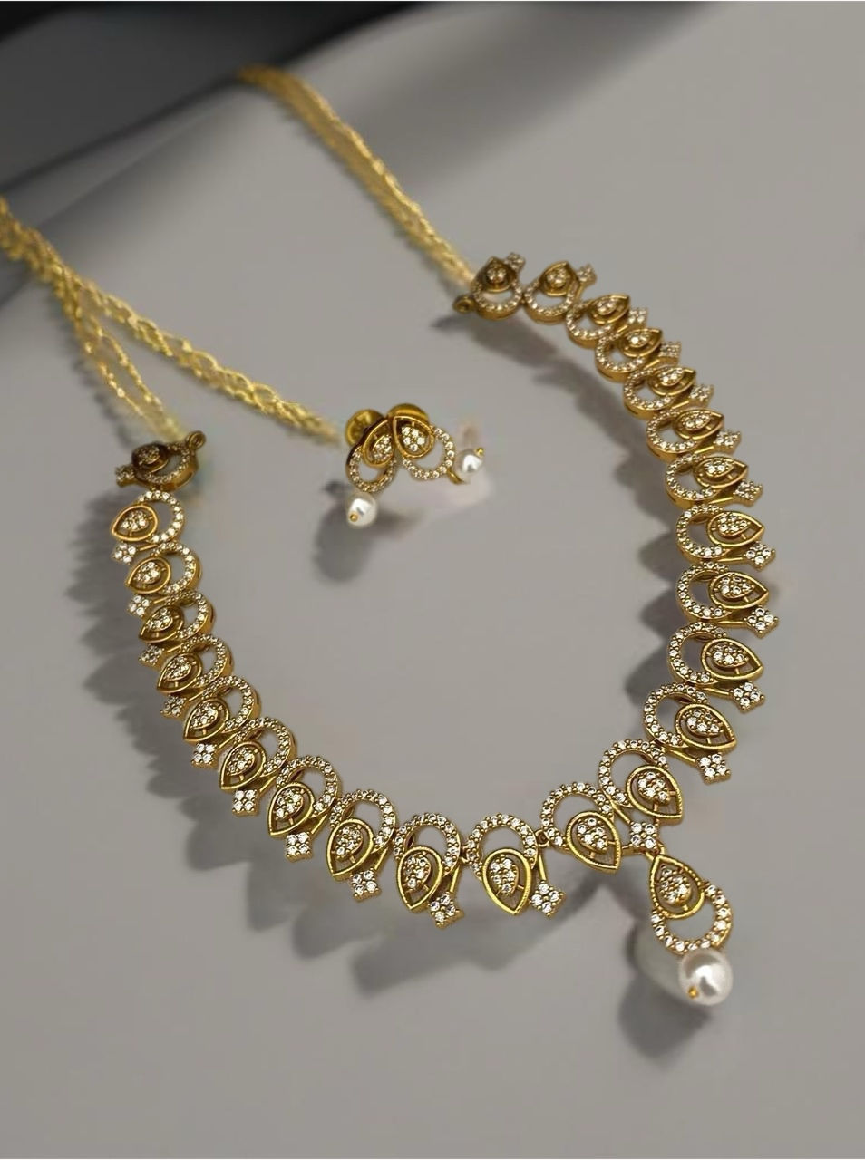 Alluring Golden AD Stones Choker Small Necklace
