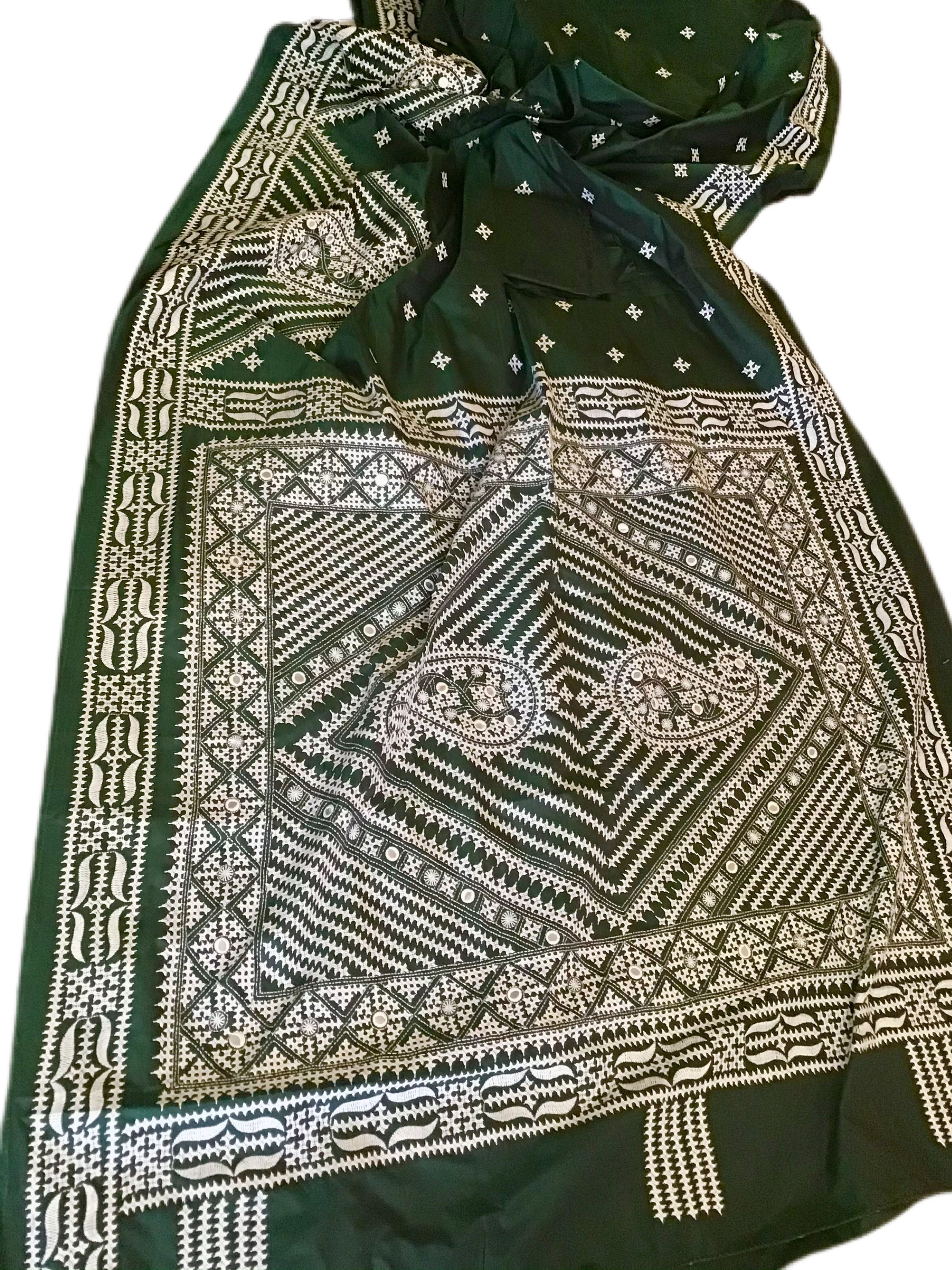 Gorgeous Green Bangalore Silk Saree with Gujrati stitch