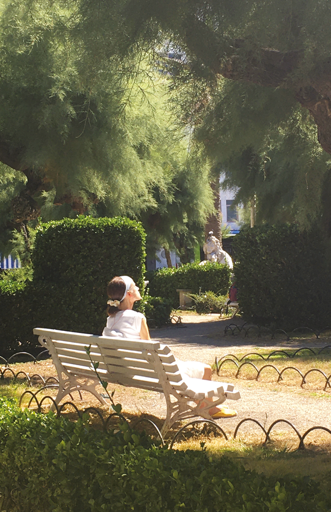 9375-cv Laure MAYOUD psychlogue-page1.png