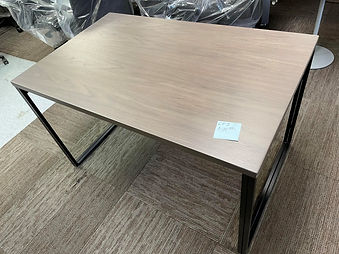 Desk.jpg
