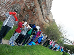 Τeachers 4 Europe, Students 4 World