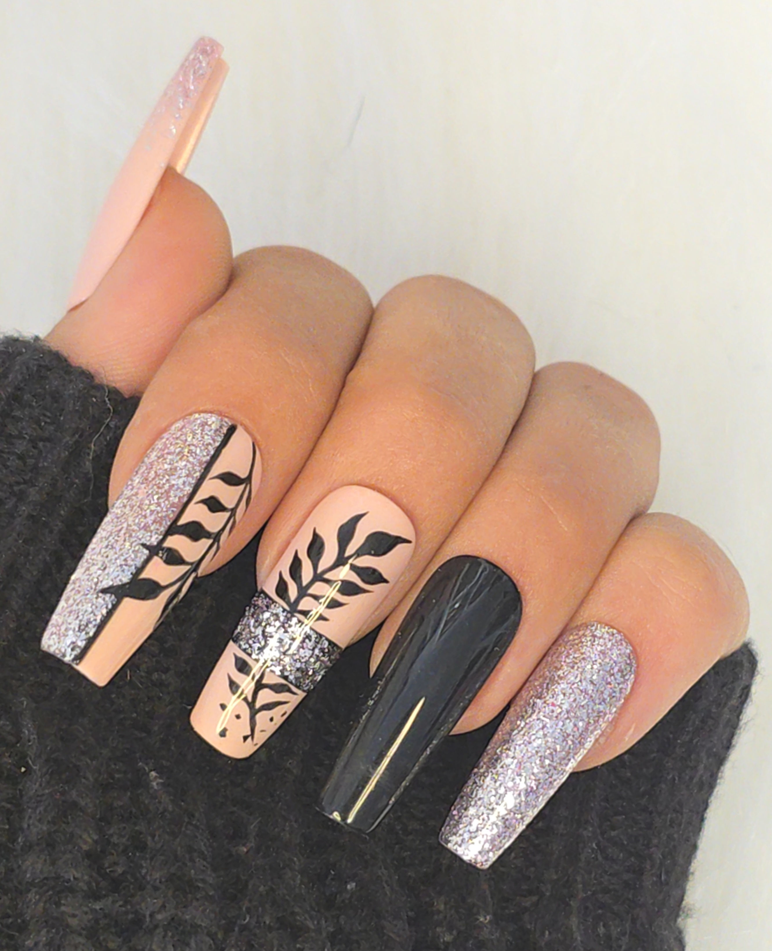 Silver Glitter Press-On Nails – Wiederverwendbare Nägel im Set