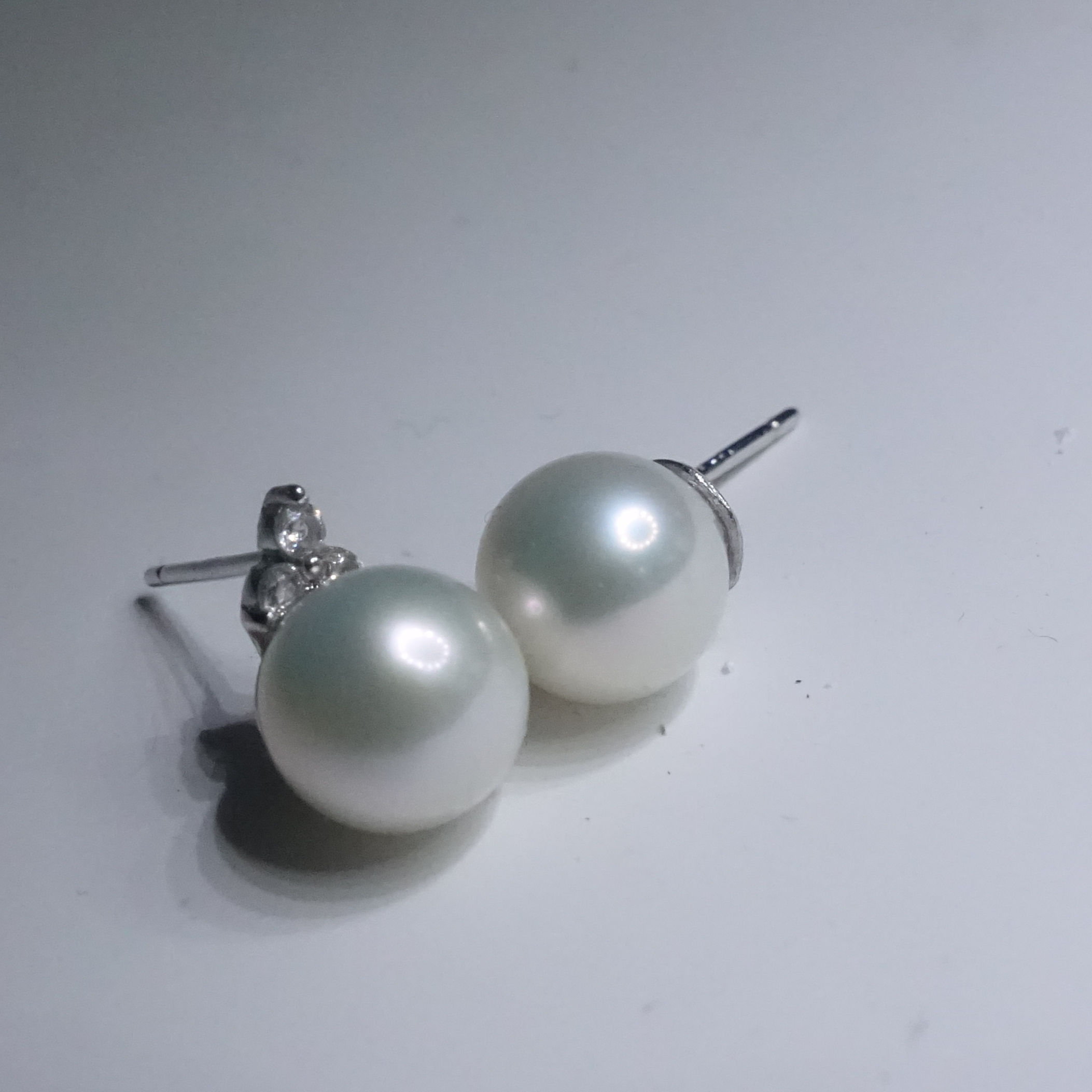 8mm淡水珍珠耳釘