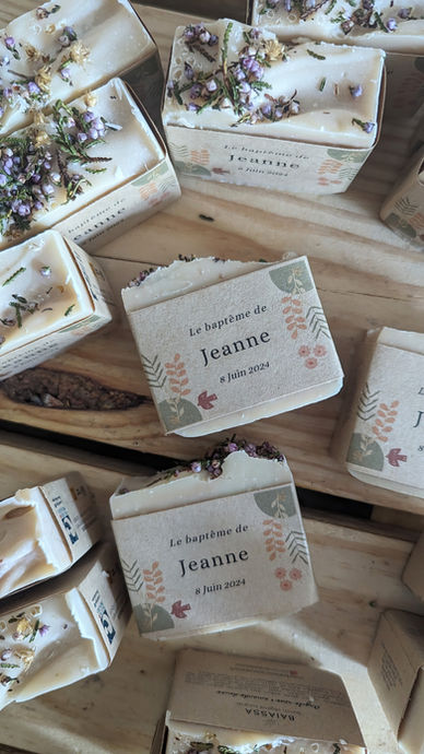 Petit cadeau d'invité de baptême, savon personnalisé