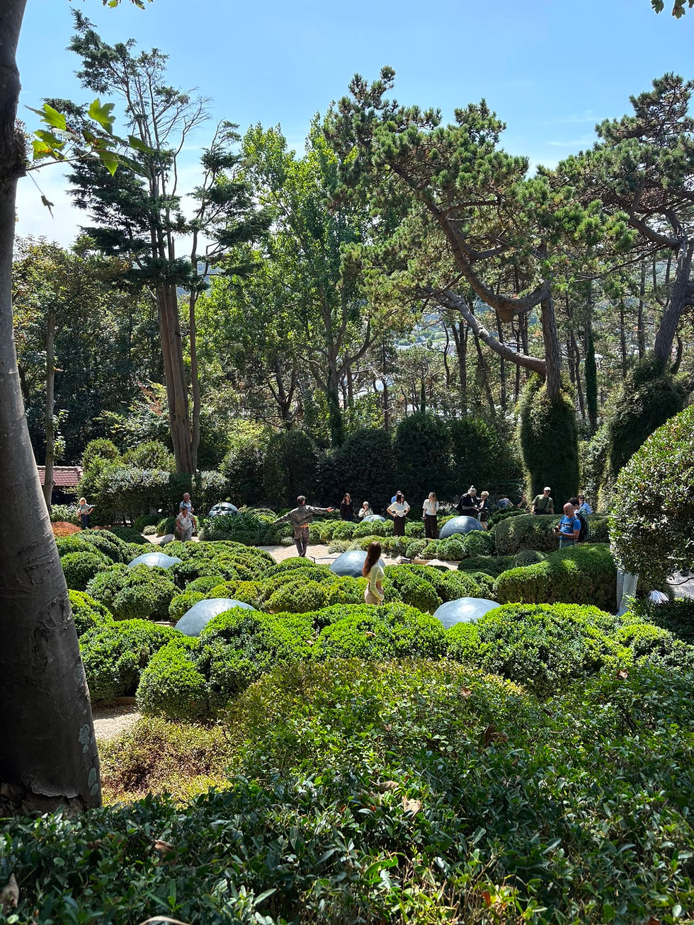 WHIP - GEORGES LABBAT AUX JARDINS D'ÉTRETAT