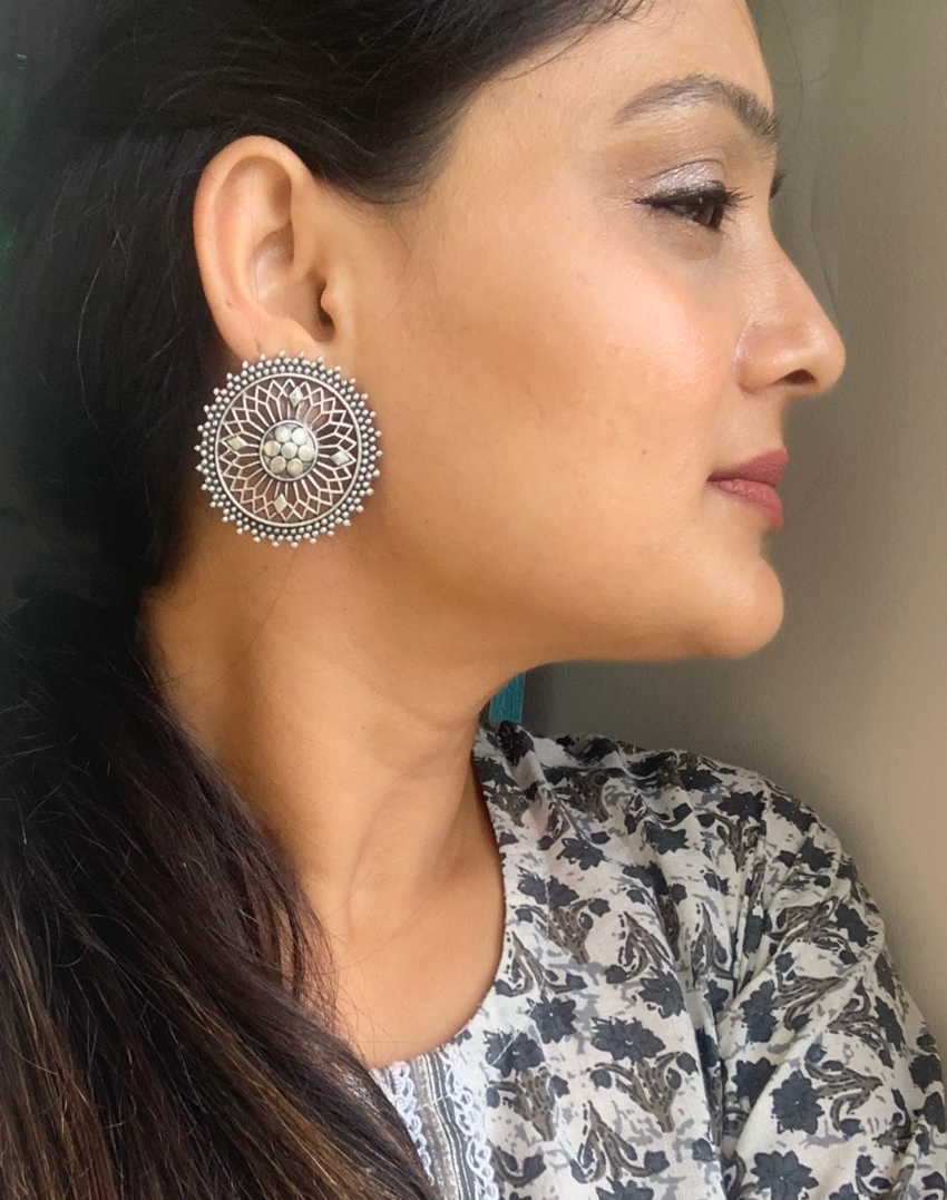 VYAVI Stylish Traditional Silver Plated Stud Earrings