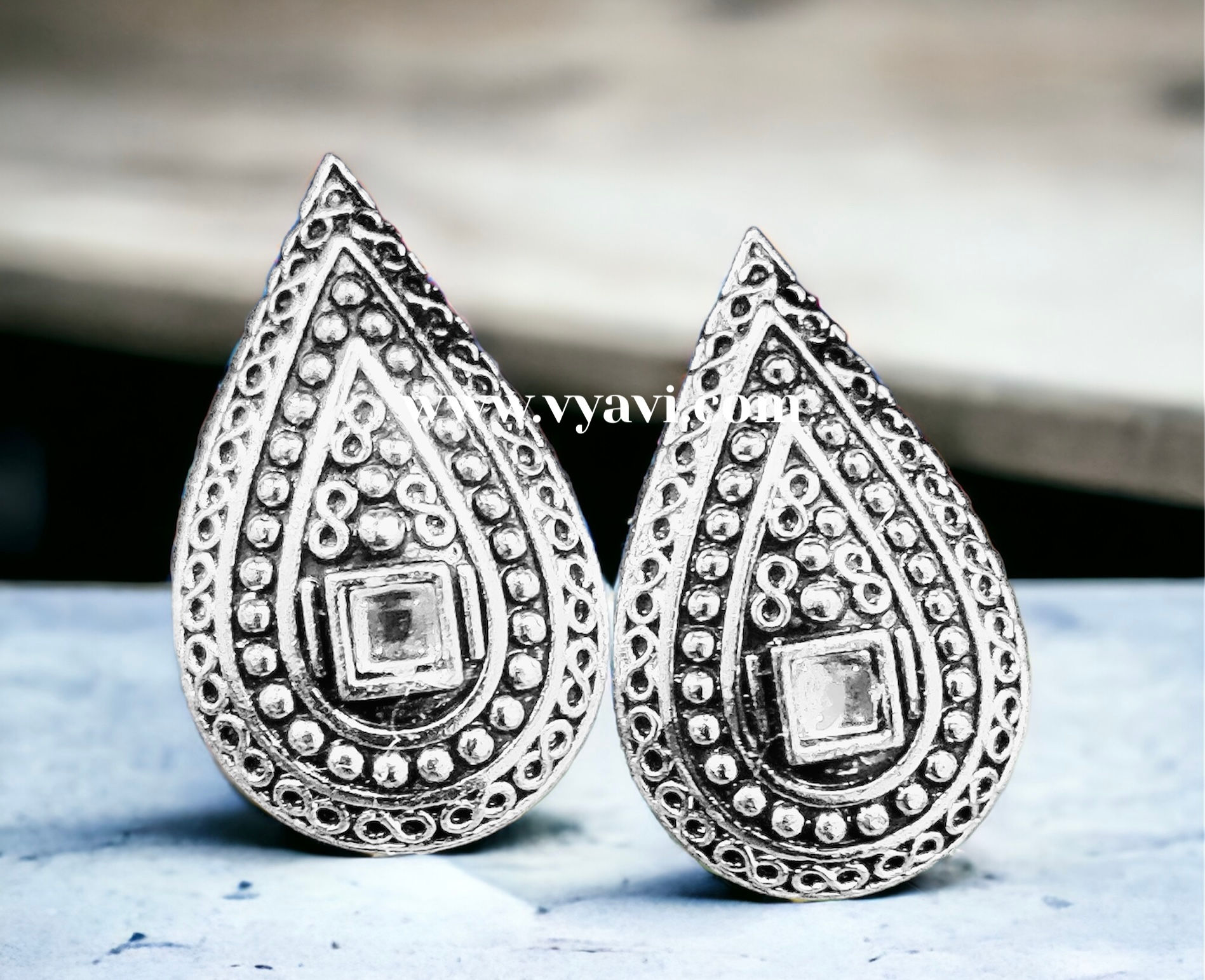 VYAVI Silver Look-Alike Statement Drop Studs