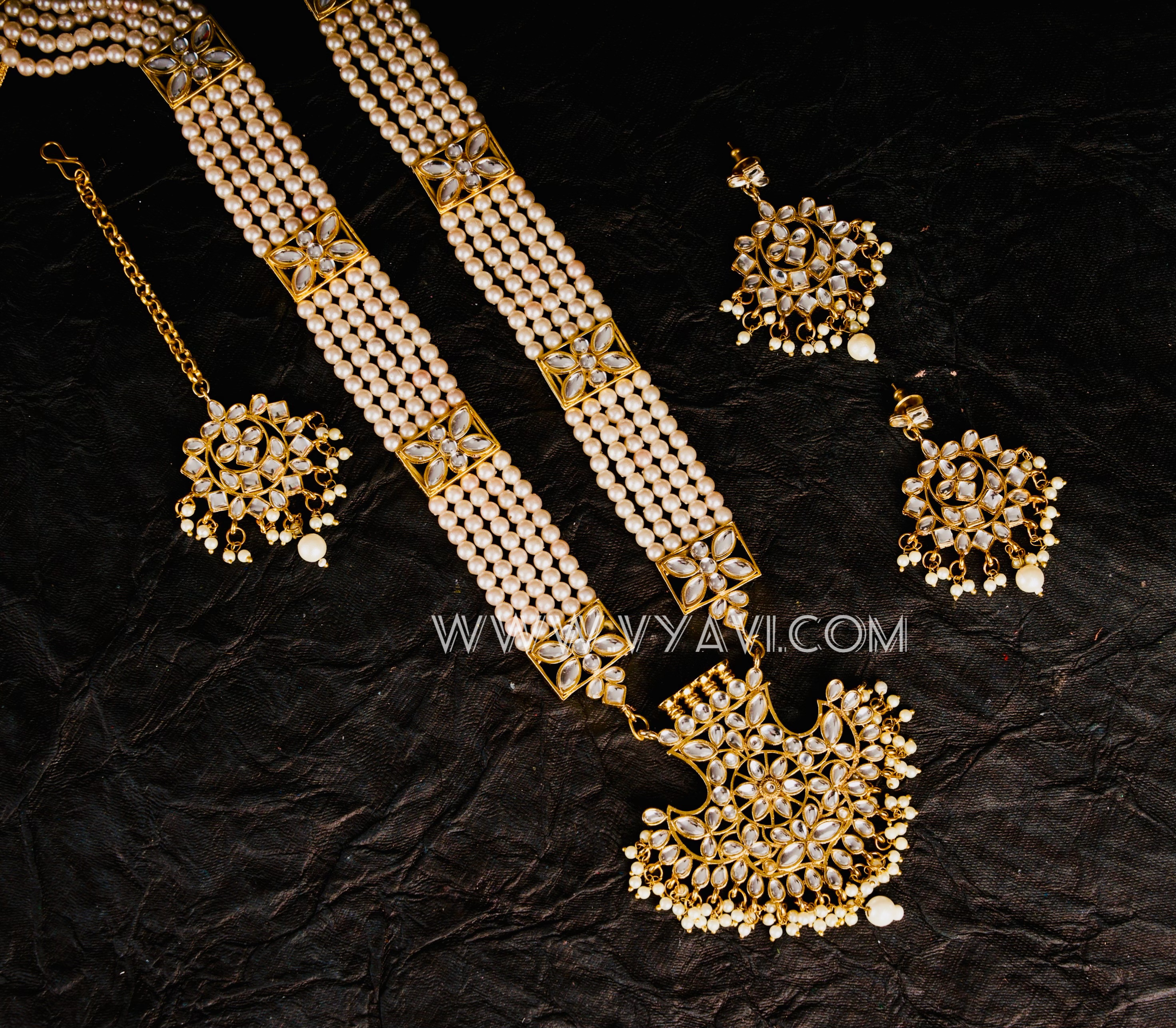 VYAVI Premium Maharani Kundan Necklace Set with Earrings - Golden