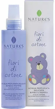 Acqua profumata e idratante per neonati e mamme