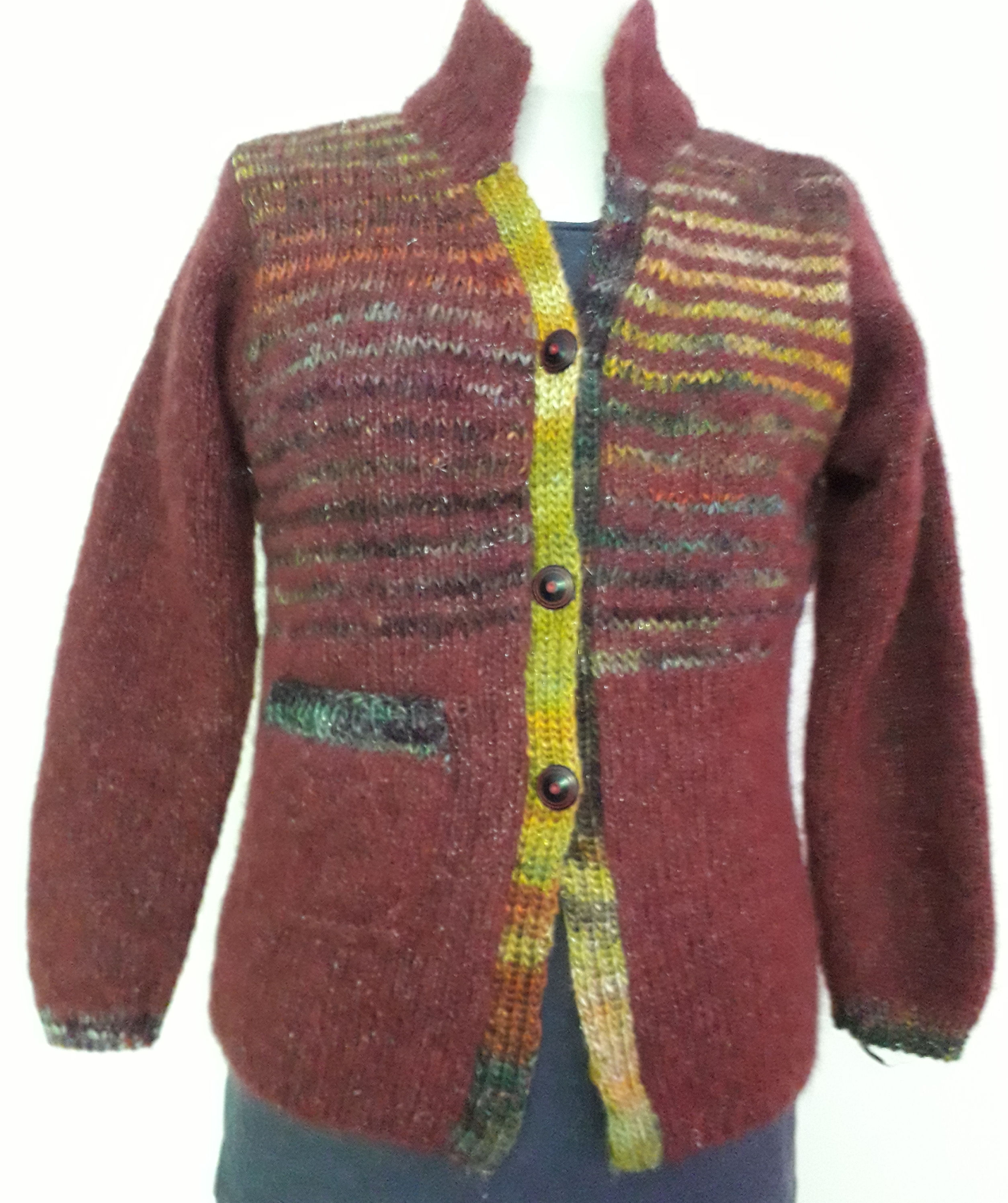 Gilet Alpaga "Silver" Bordeaux et fil lurex ton vert