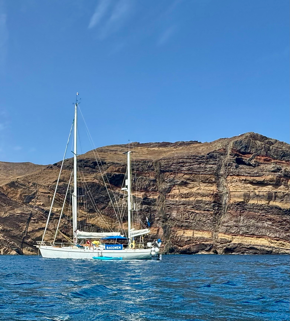 Anchored at Ensenada do Ambra