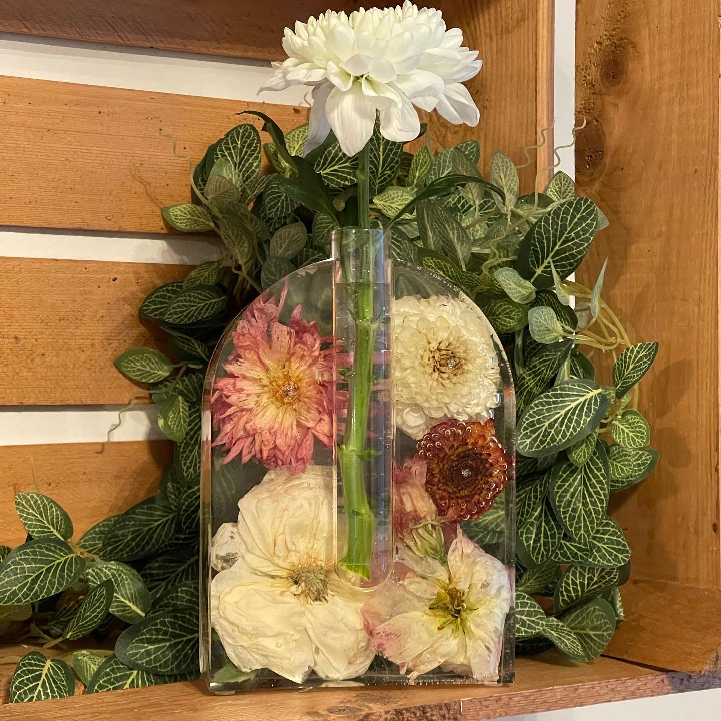 Vases - Available in 2 shapes