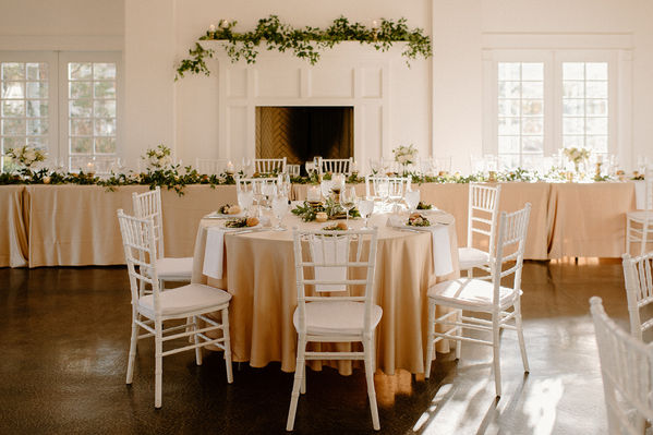 traveling Freelance florist 