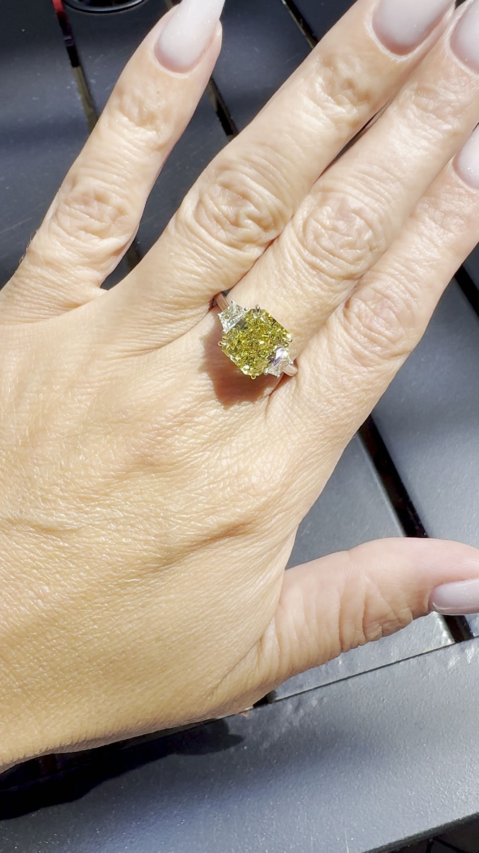Thumbnail: Fancy Vivid Yellow 4.56ct Ring