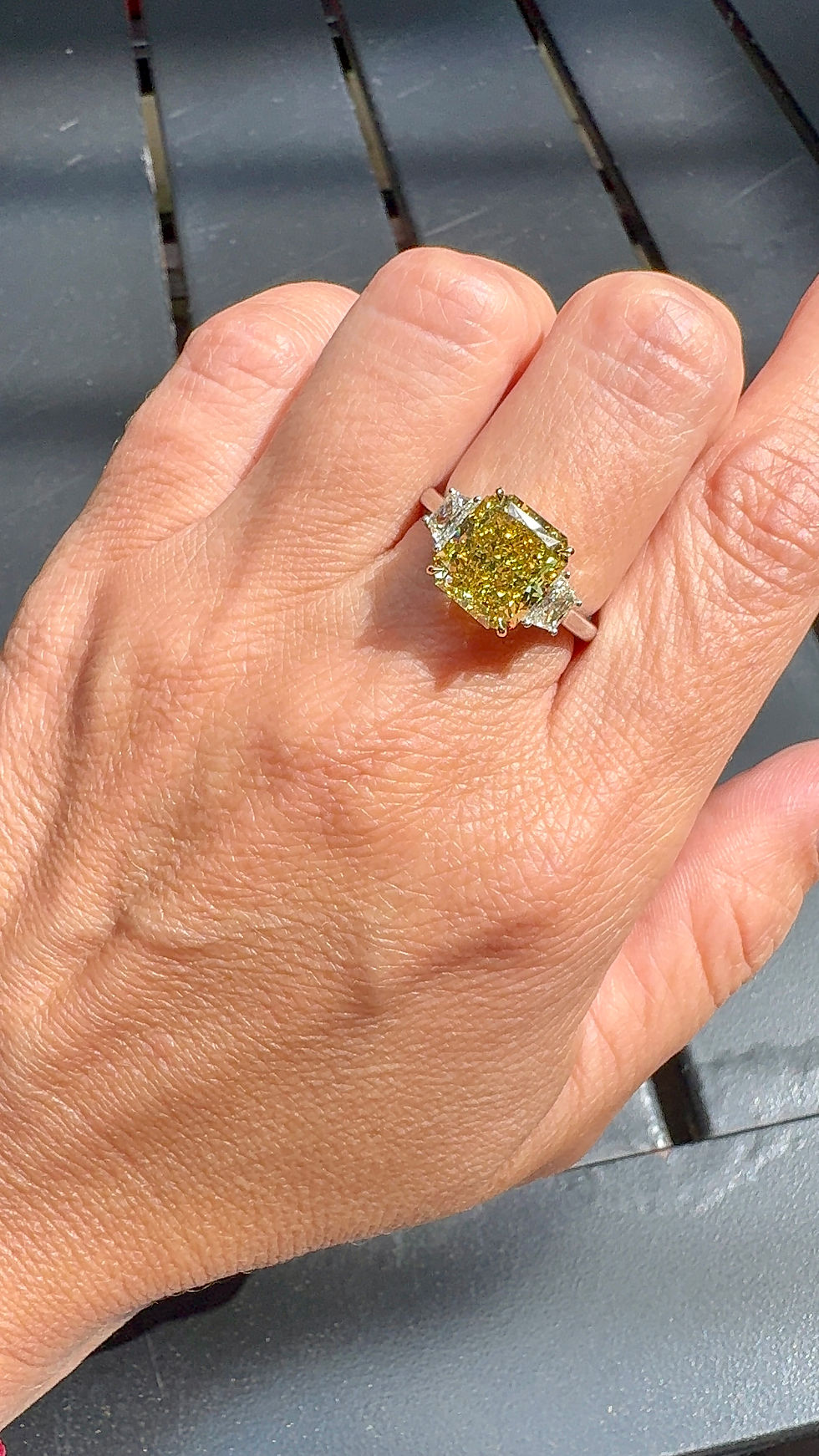 Thumbnail: Fancy Vivid Yellow 4.56ct Ring