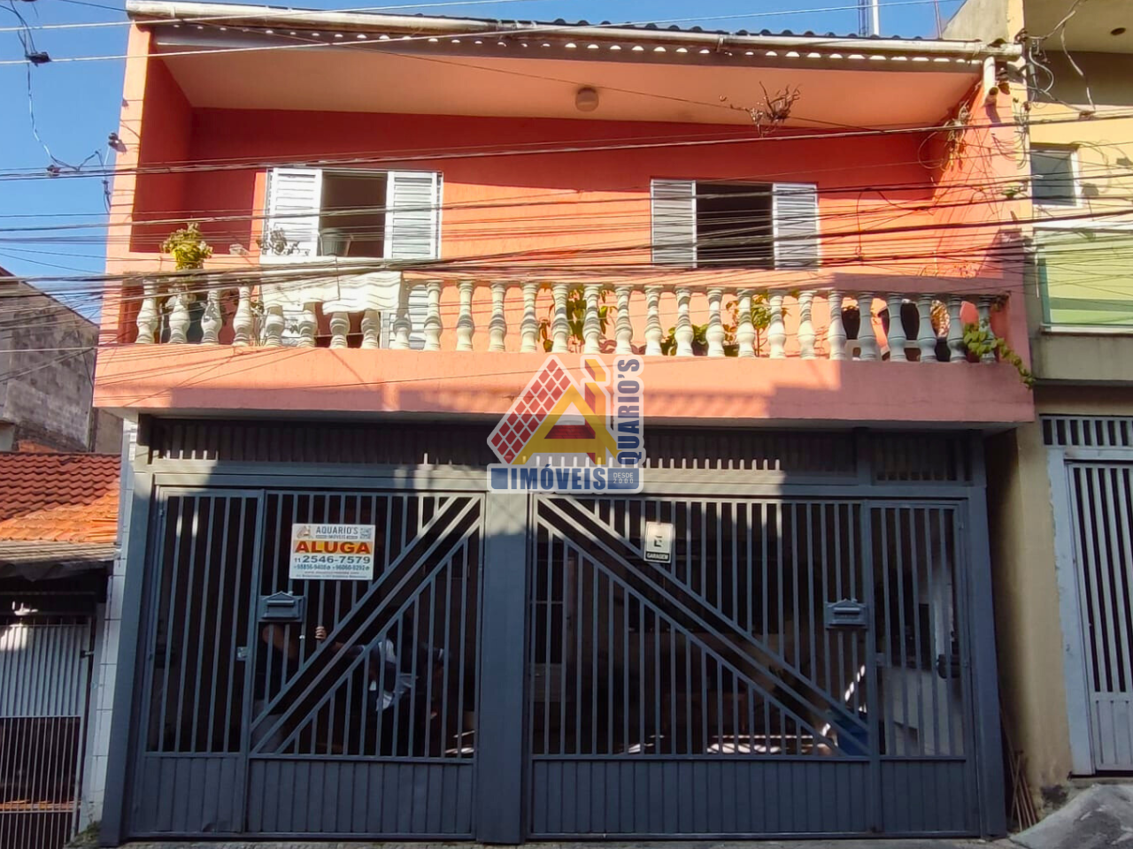 Casa disponível para locação no Jardim São Carlos com 02 dormitórios!