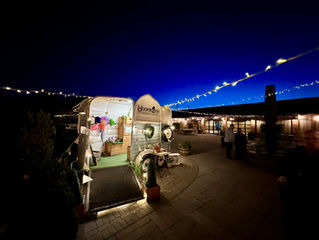 Jack & Brittany - Stratton Court Barn