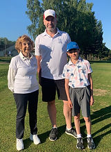TPC 2025 Rouen. (8) Sur le tee du 1, Catherine Sabbag Nahoum en compagnie de Fabrice et Vi