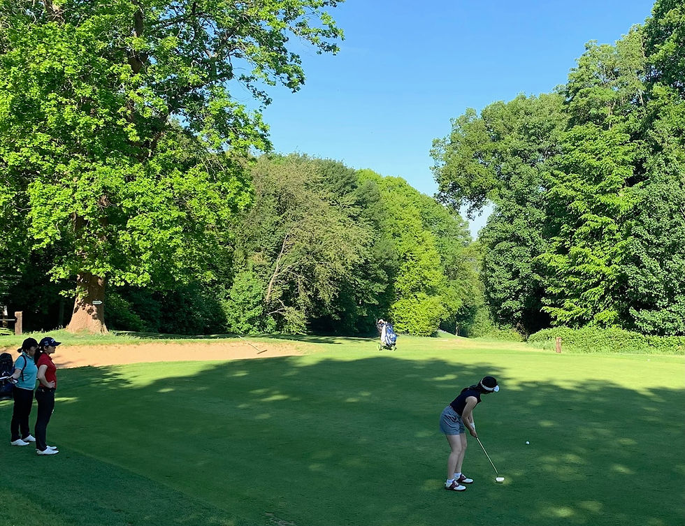 Sur le green du 7.